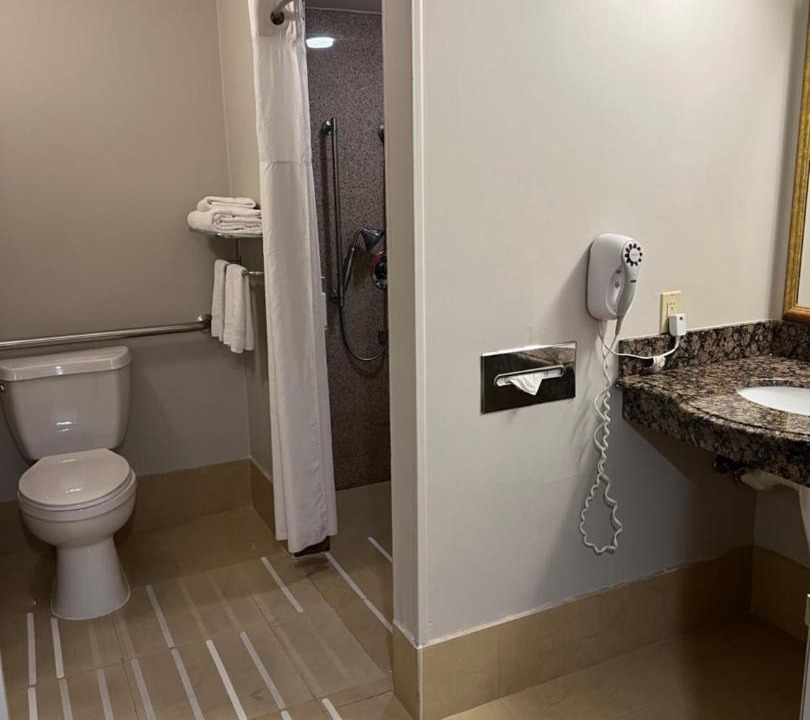 Photo of Bathroom in Moreno Valley