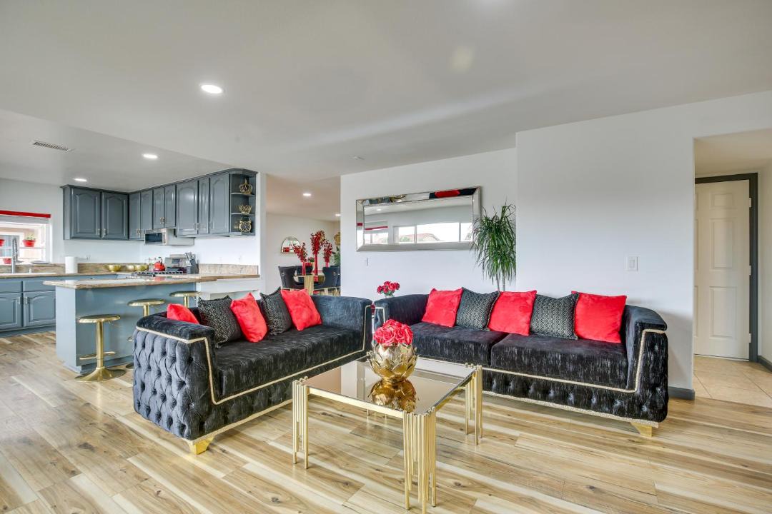 Photo of Livingroom in Silver Lakes Country Club
