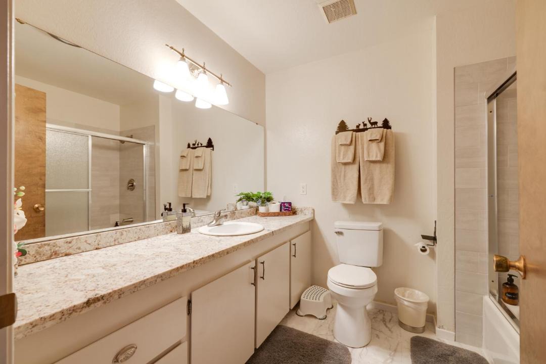 Photo of Bathroom in Twain Harte