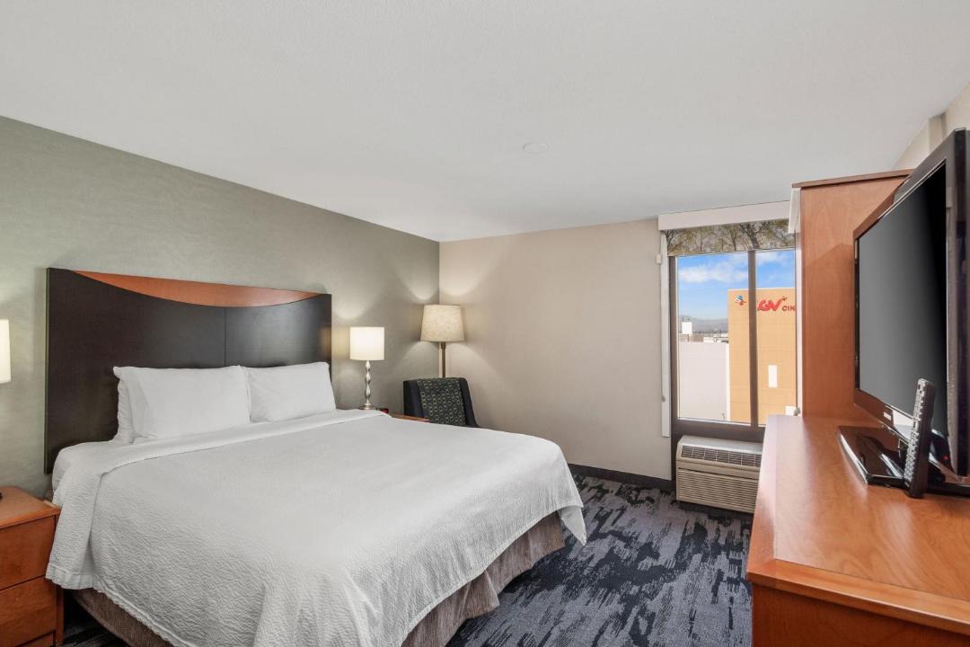 Photo of Bedroom in Buena Park