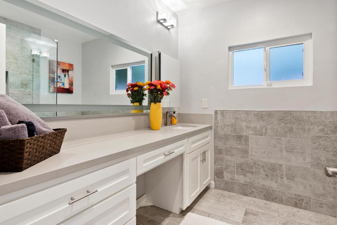 Photo of Livingroom in North Hollywood