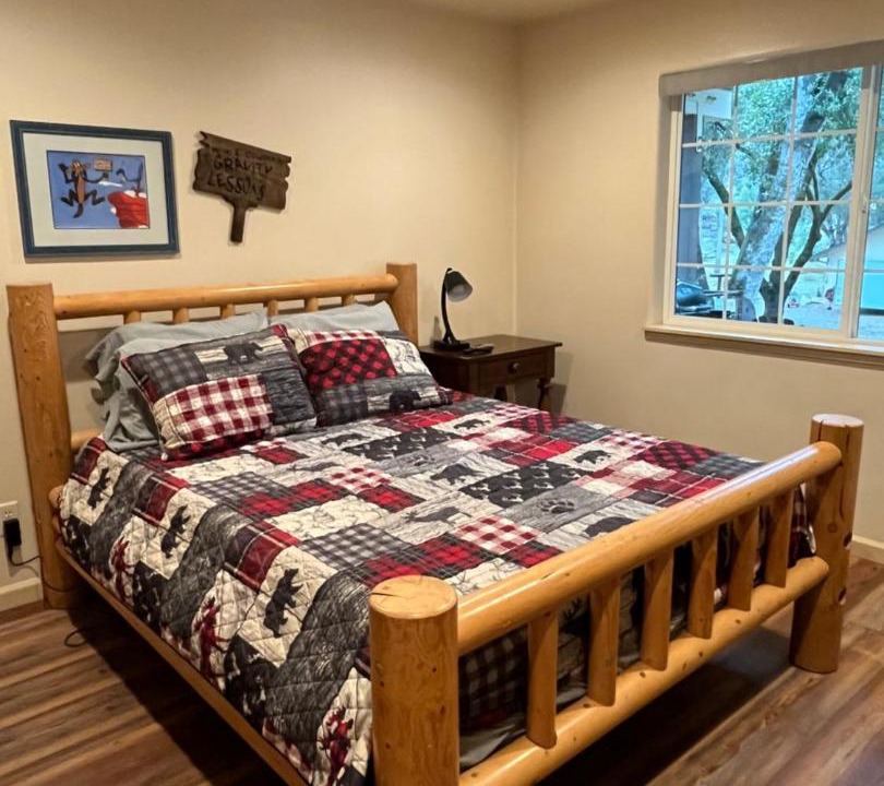 Photo of Bedroom in Mariposa