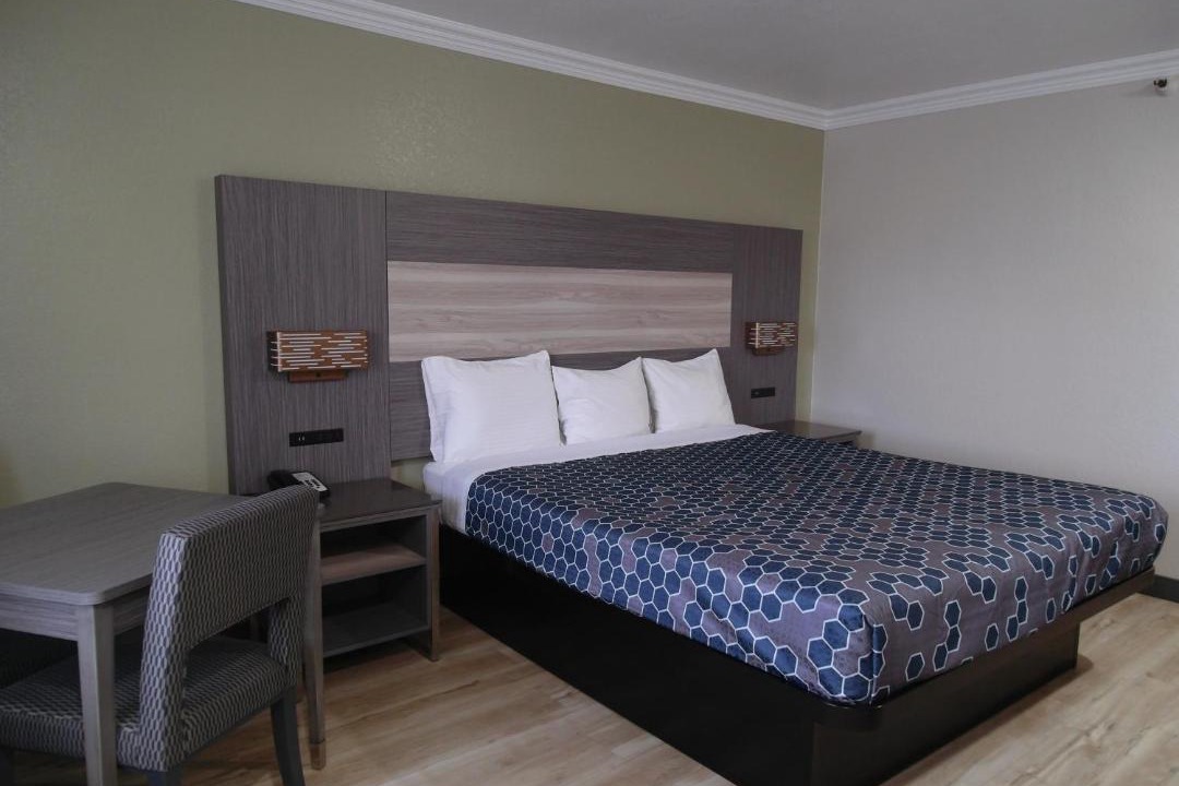 Photo of Bedroom in Rialto