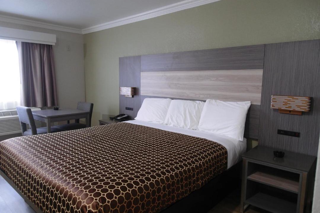 Photo of Bedroom in Rialto