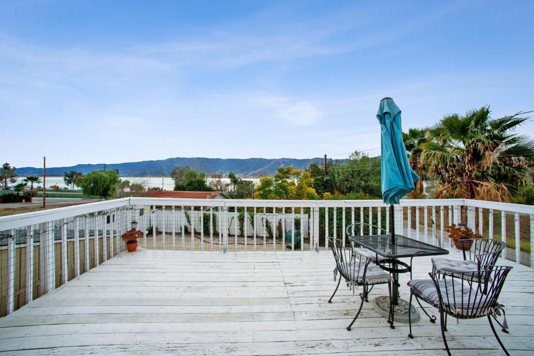 Photo of Patio Balcony in Lake Elsinore
