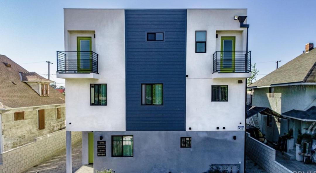 Photo of Others in Los Angeles
