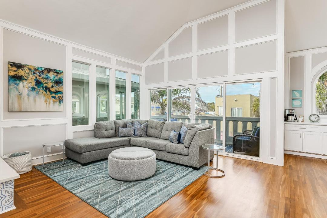 Photo of Livingroom in South Mission Beach