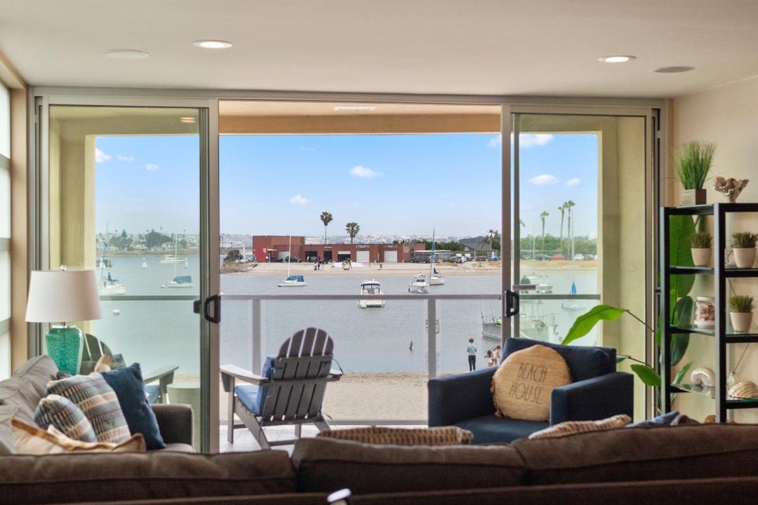 Photo of Livingroom in Central Mission Beach