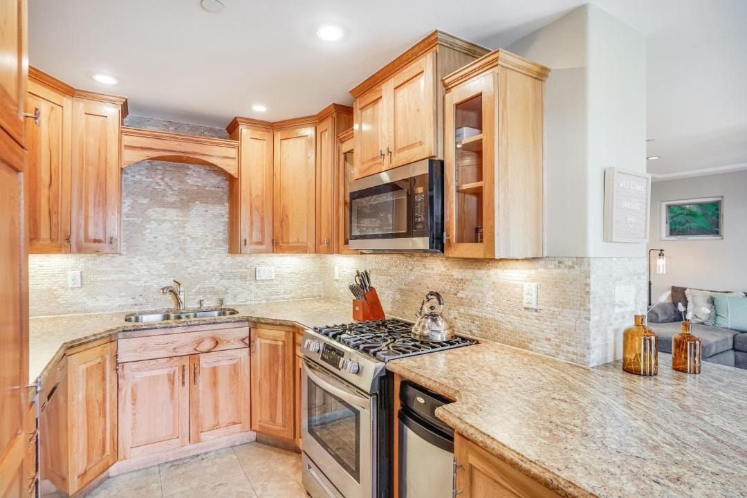Photo of Kitchen in South Mission Beach