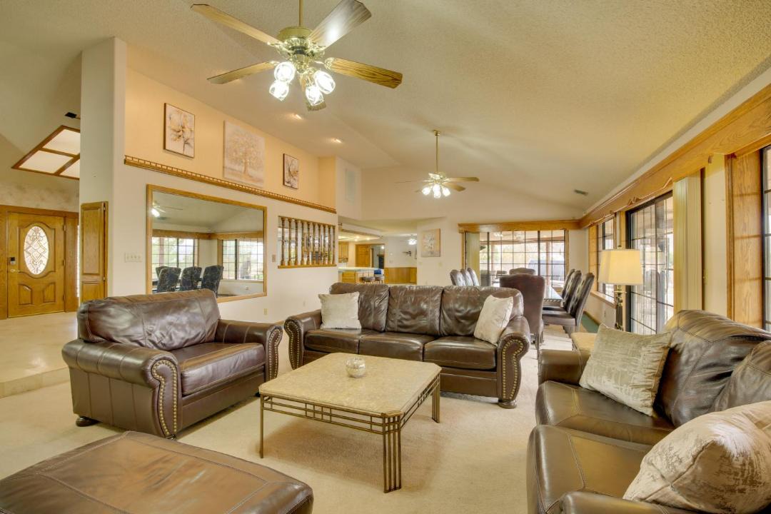 Photo of Livingroom in Apple Valley