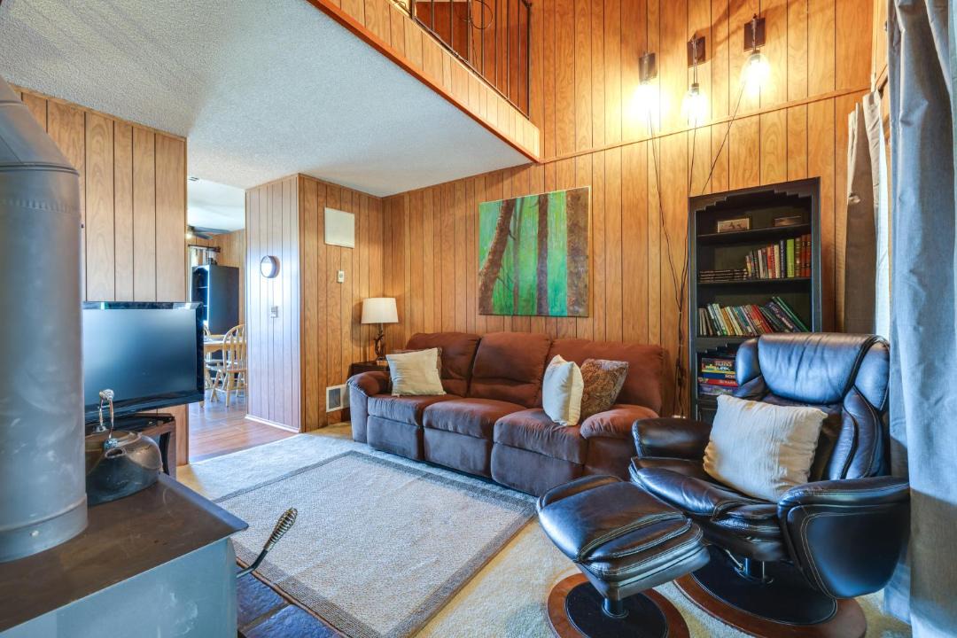 Photo of Livingroom in Pinecrest