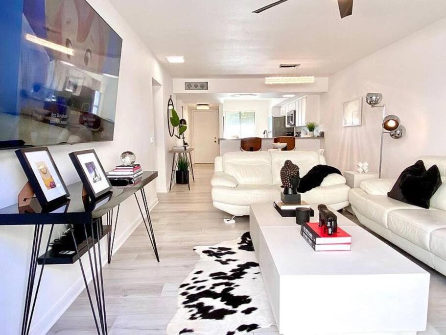 Photo of Livingroom in Rancho Mirage