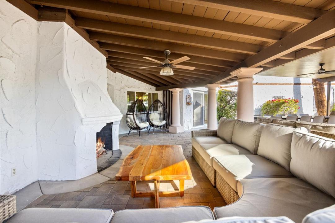 Photo of Livingroom in Uptown Design District