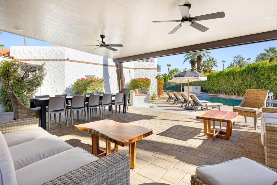 Photo of Patio Balcony in Uptown Design District