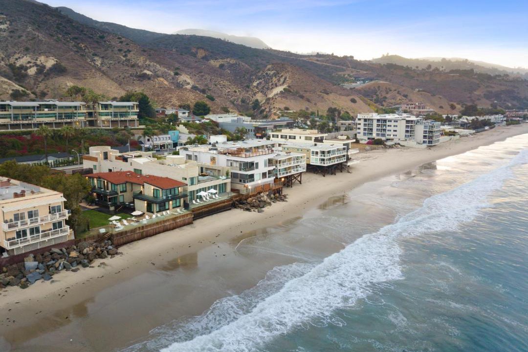 Photo of Others in Eastern Malibu