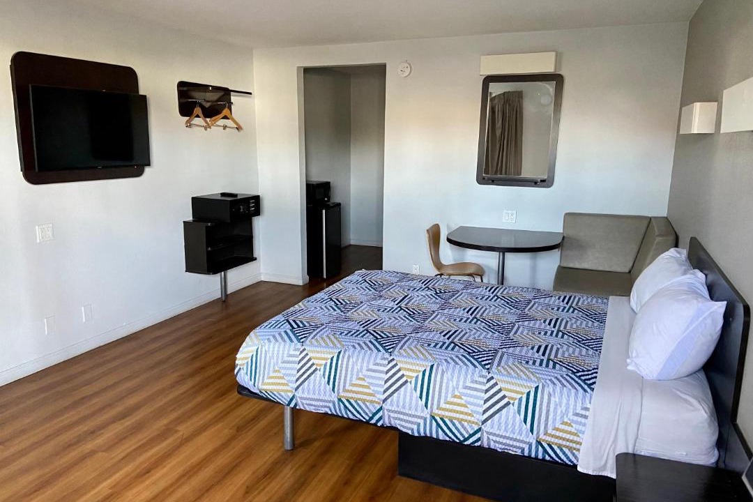Photo of Bedroom in Delano
