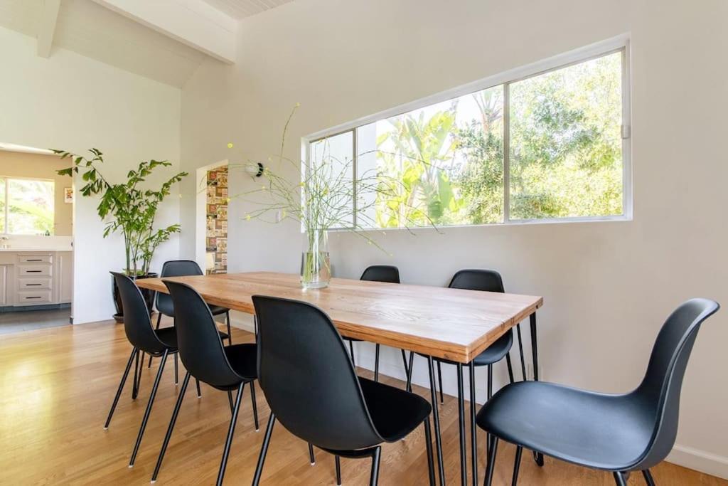 Photo of Others in Hollywood Hills West