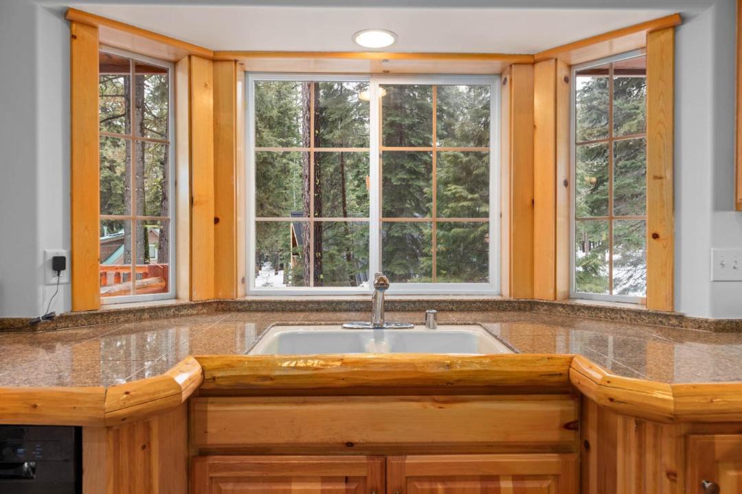 Photo of Others in Tahoe Pines