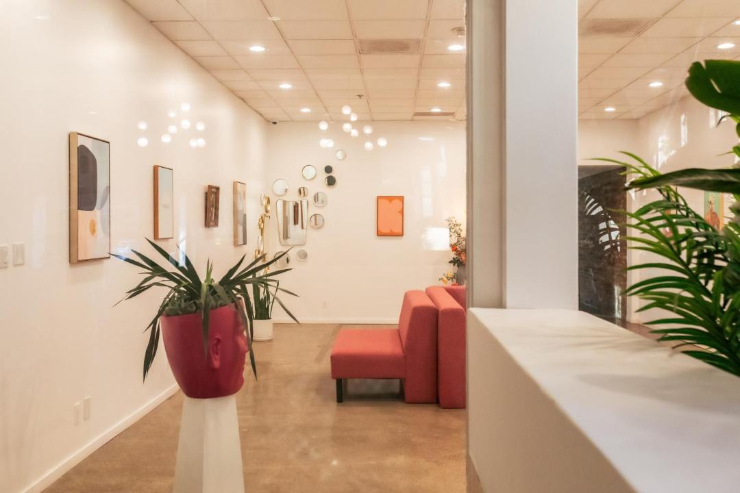 Photo of Others in Downtown Burbank