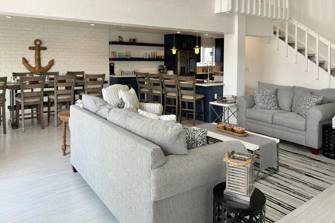 Photo of Livingroom in Channel Islands