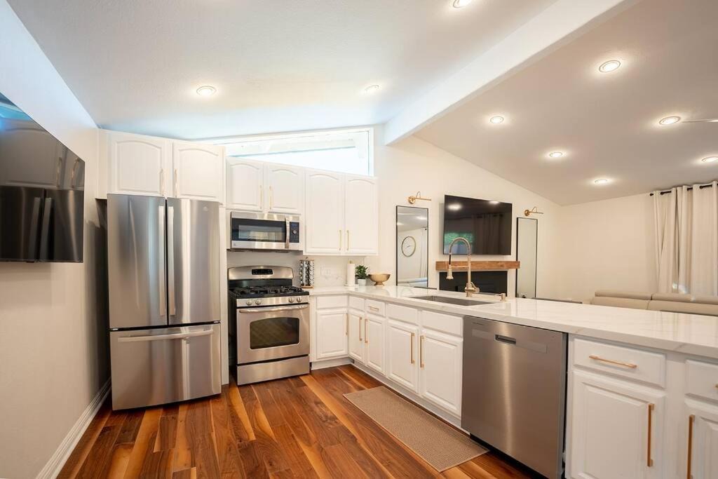 Photo of Kitchen in Southwest Anaheim