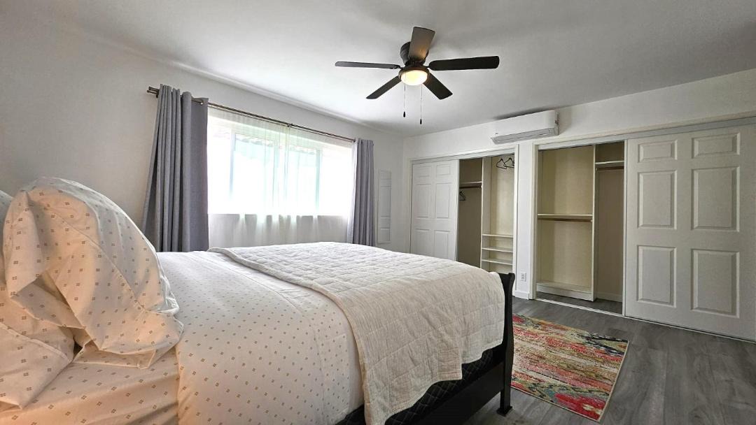 Photo of Bedroom in North of Wilshire