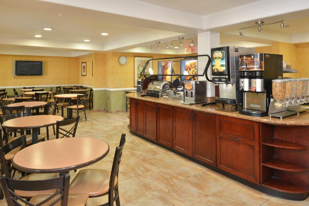 Photo of Kitchen in Anaheim Resort
