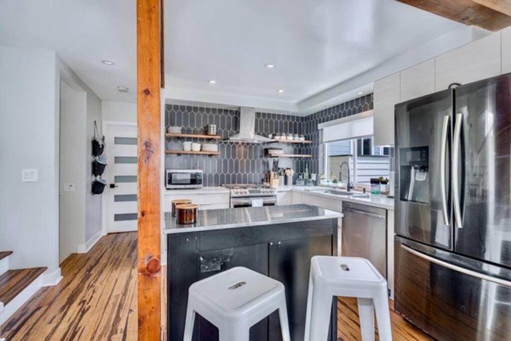 Photo of Kitchen in Mission Beach
