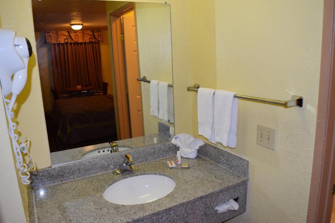 Photo of Bathroom in Azusa