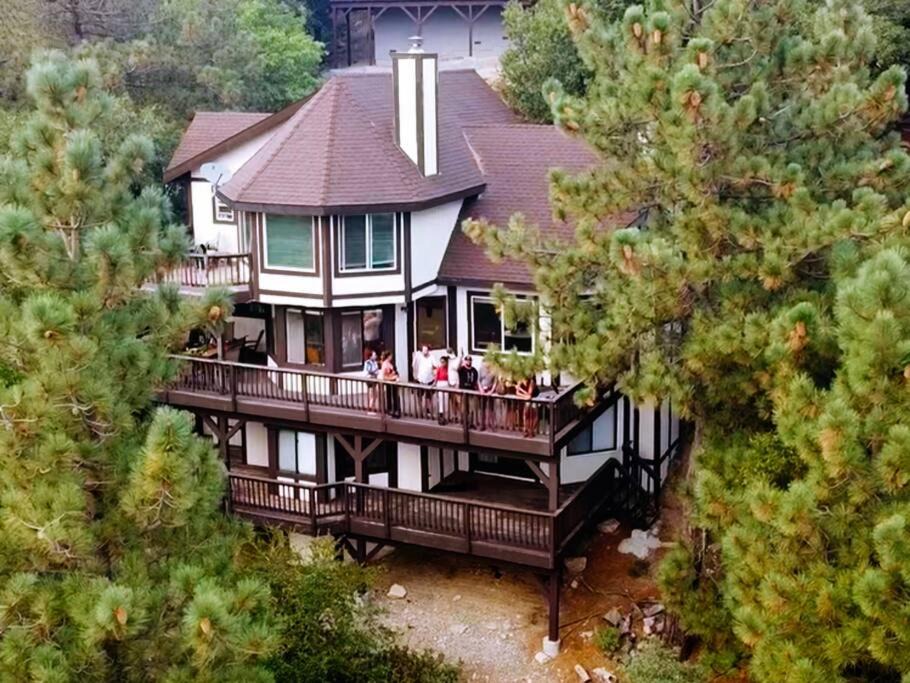 Photo of Others in Lake Arrowhead