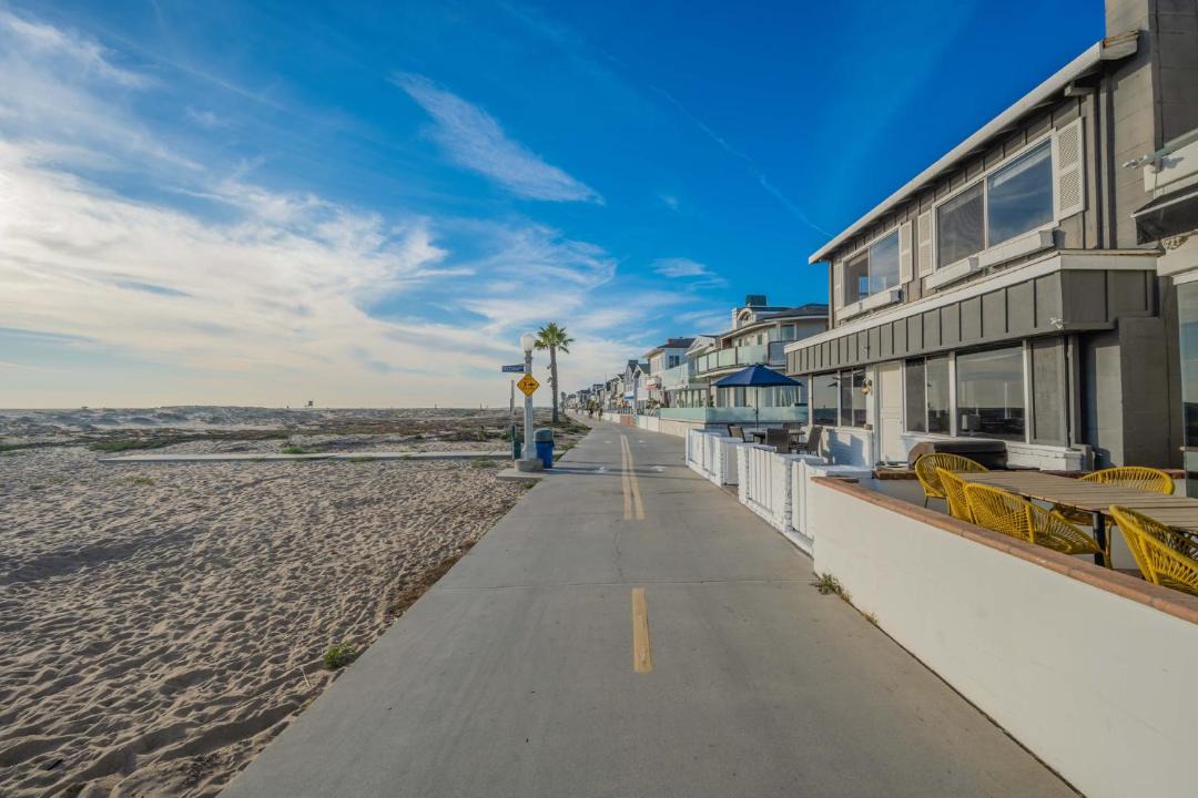 Photo of Others in Balboa Peninsula