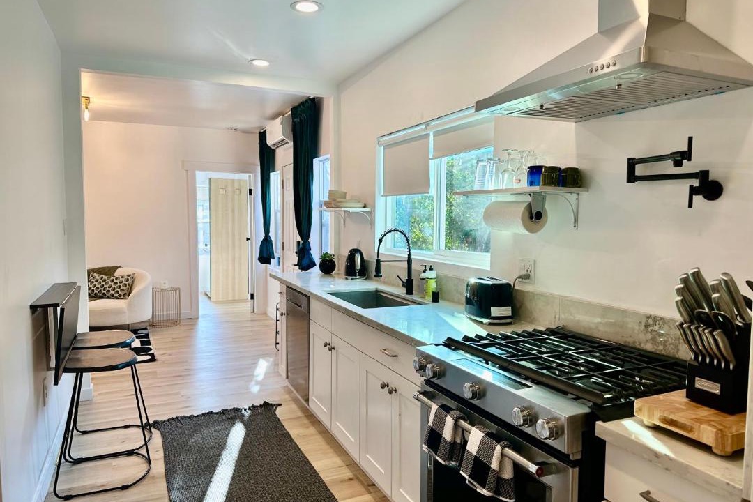 Photo of Kitchen in Angelino Heights