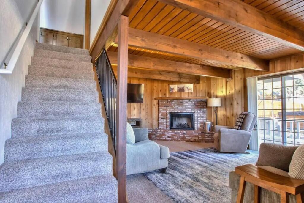 Photo of Livingroom in Sugarloaf