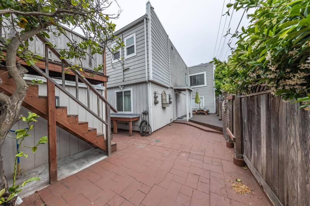 Photo of Buildings in San Bruno
