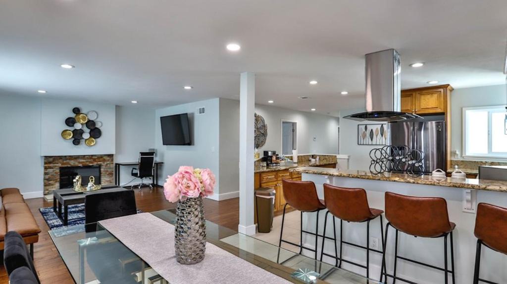 Photo of Livingroom in Westminster