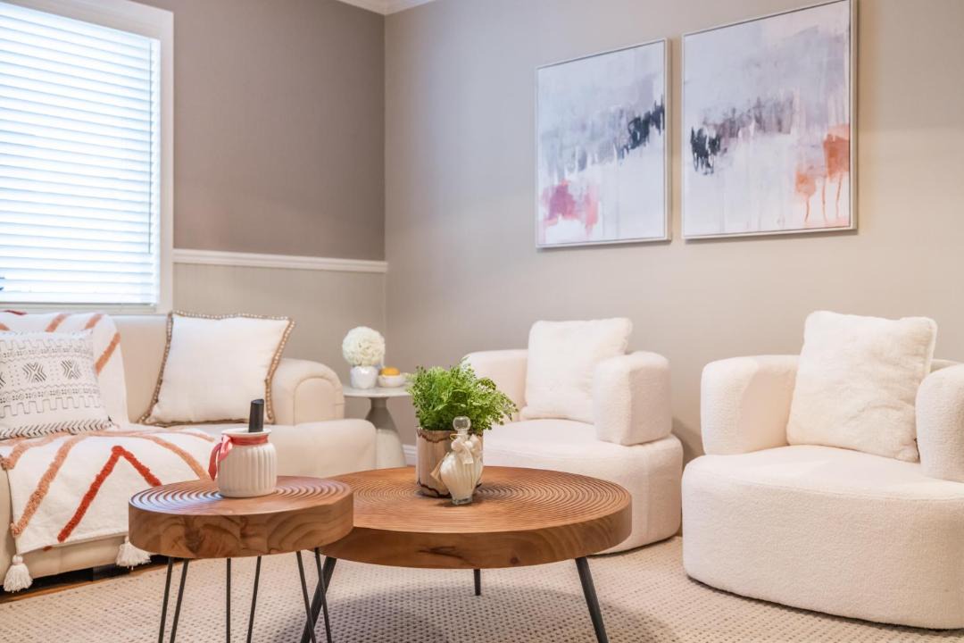 Photo of Livingroom in Northwest Anaheim