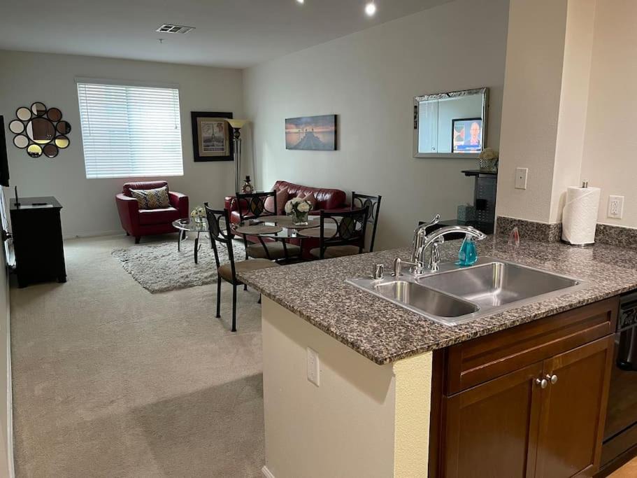 Photo of Livingroom in Airport Area