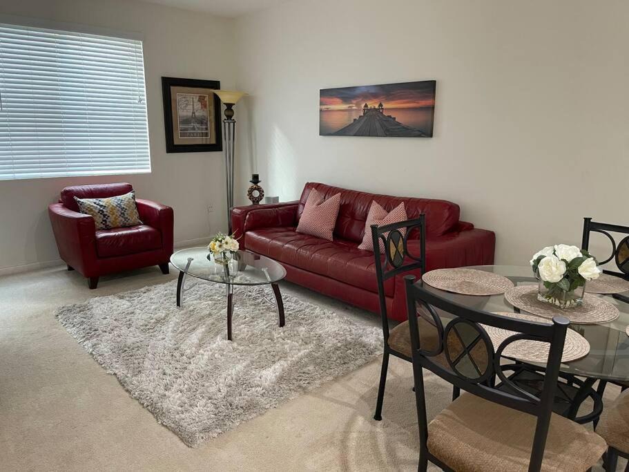 Photo of Livingroom in Airport Area