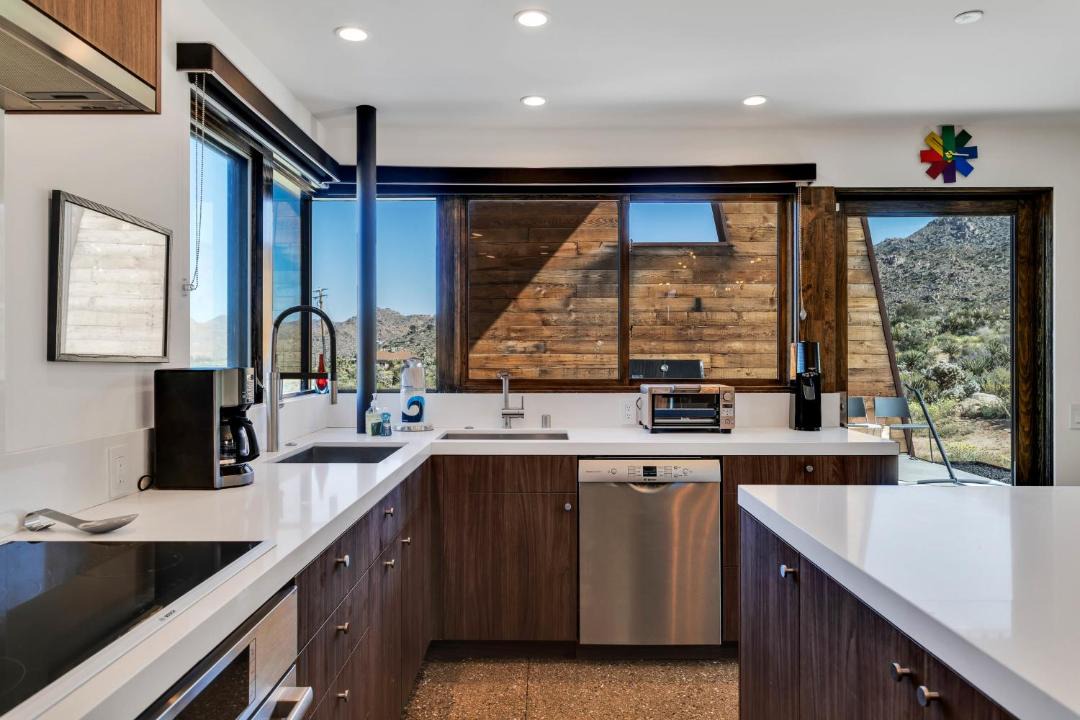 Photo of Kitchen in Joshua Tree Highlands