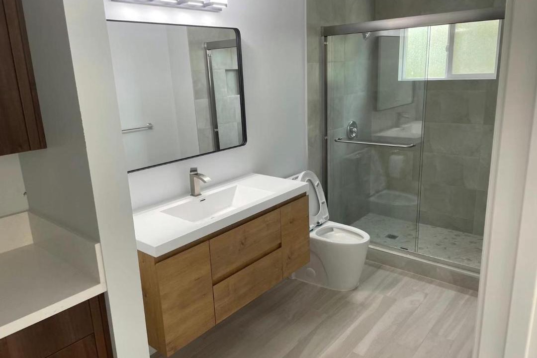 Photo of Bathroom in East Pasadena