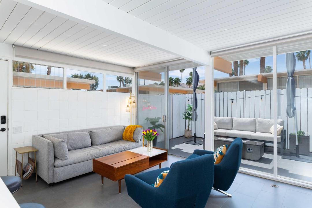 Photo of Livingroom in Twin Palms