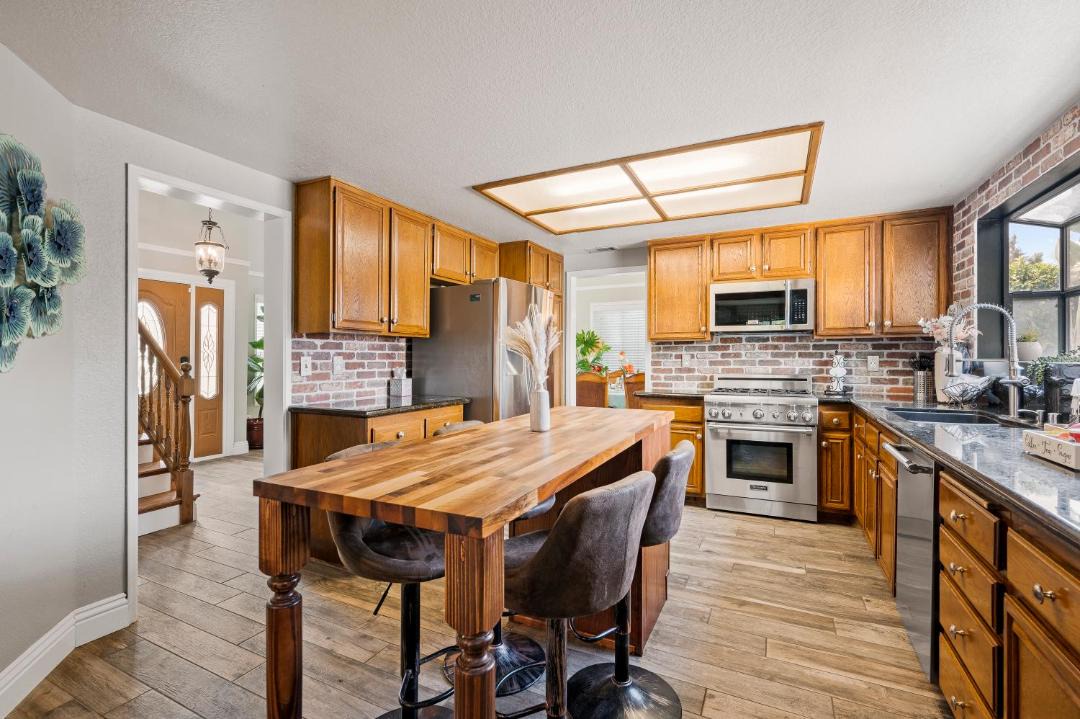 Photo of Kitchen in Lake Elsinore