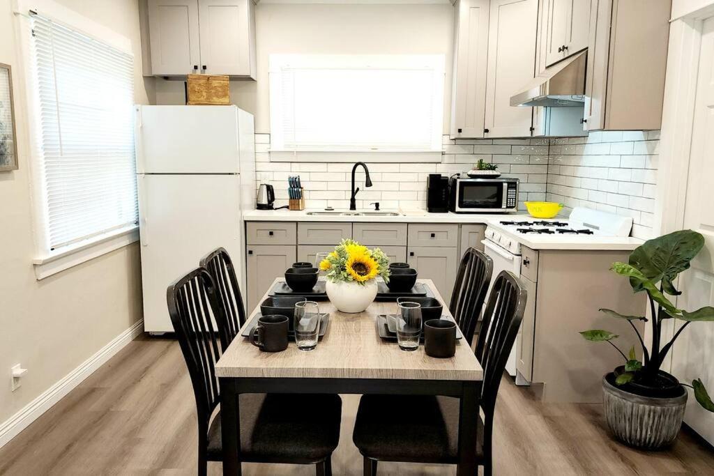 Photo of Kitchen in Pasadena