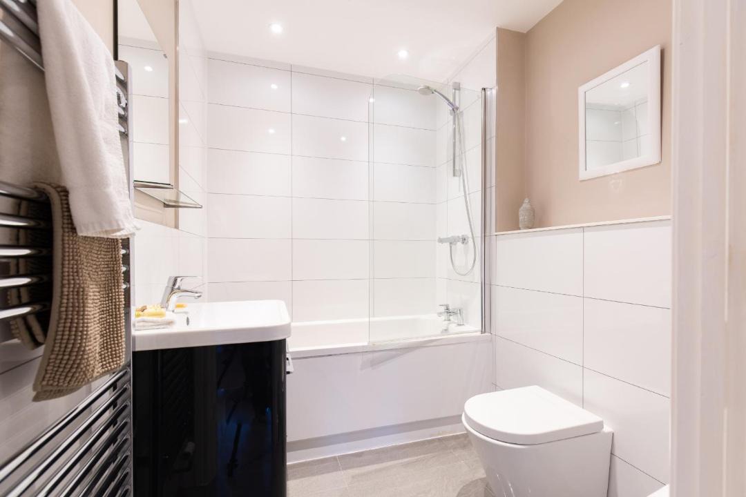 Photo of Bathroom in Hoddesdon