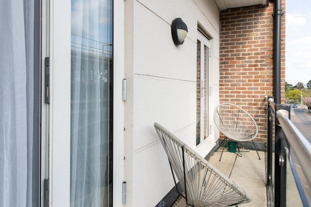 Photo of Patio Balcony in Hoddesdon