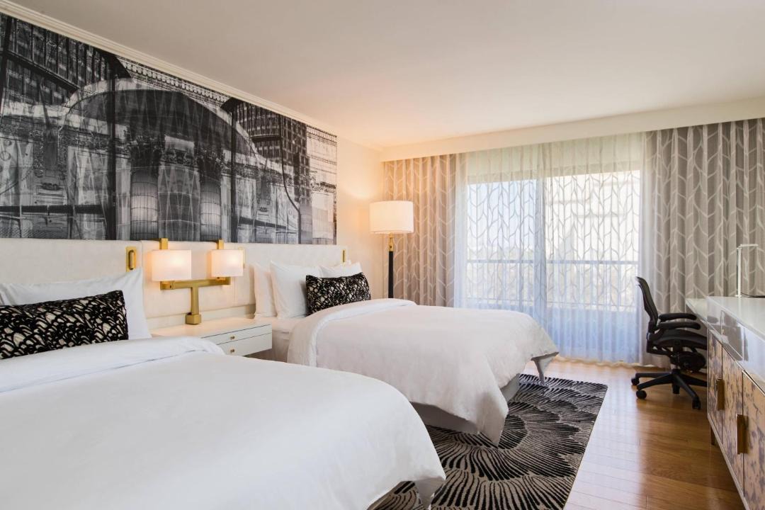 Photo of Bedroom in Costa Mesa