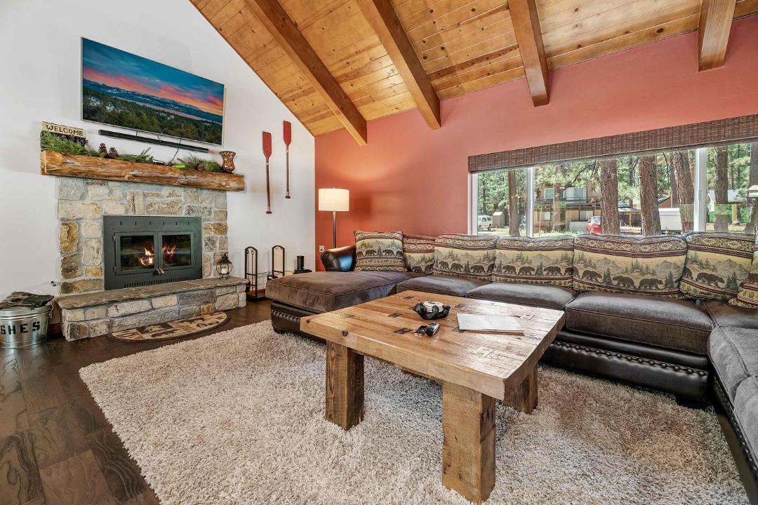 Photo of Livingroom in Boulder Bay