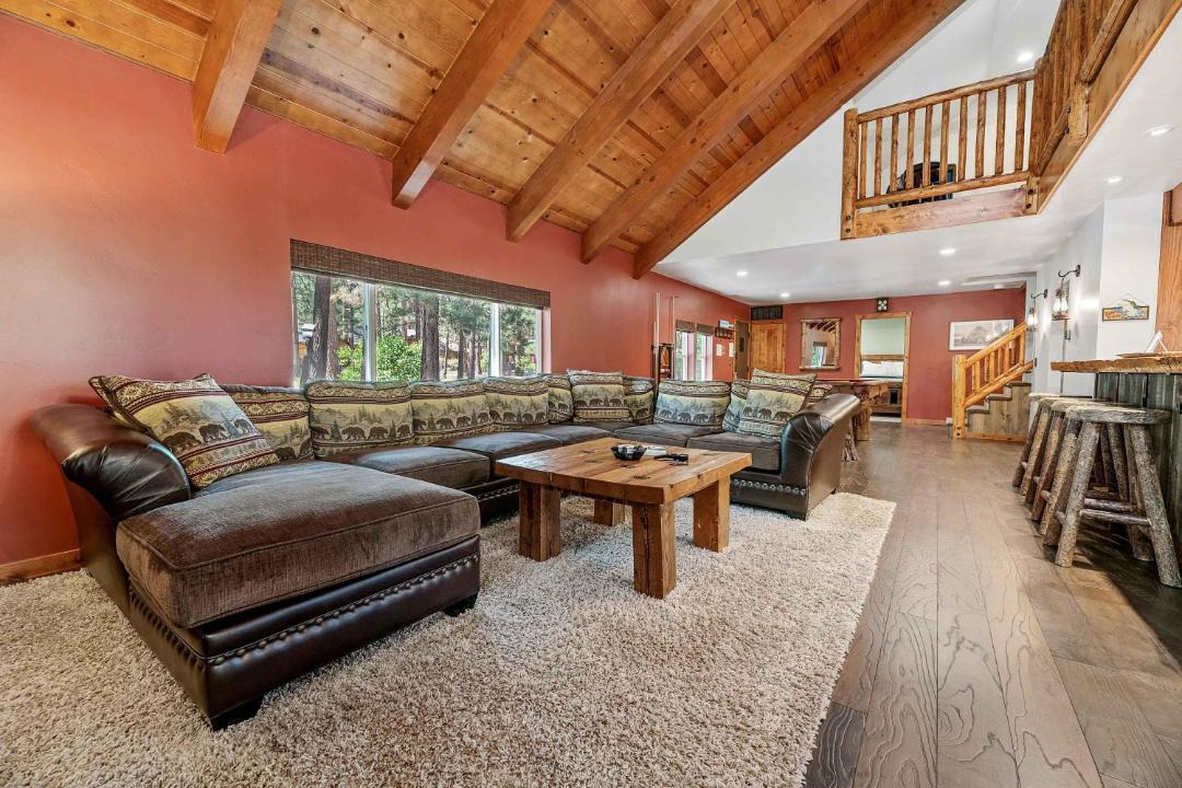 Photo of Livingroom in Boulder Bay