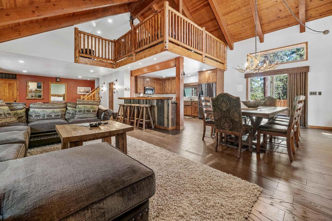 Photo of Livingroom in Boulder Bay