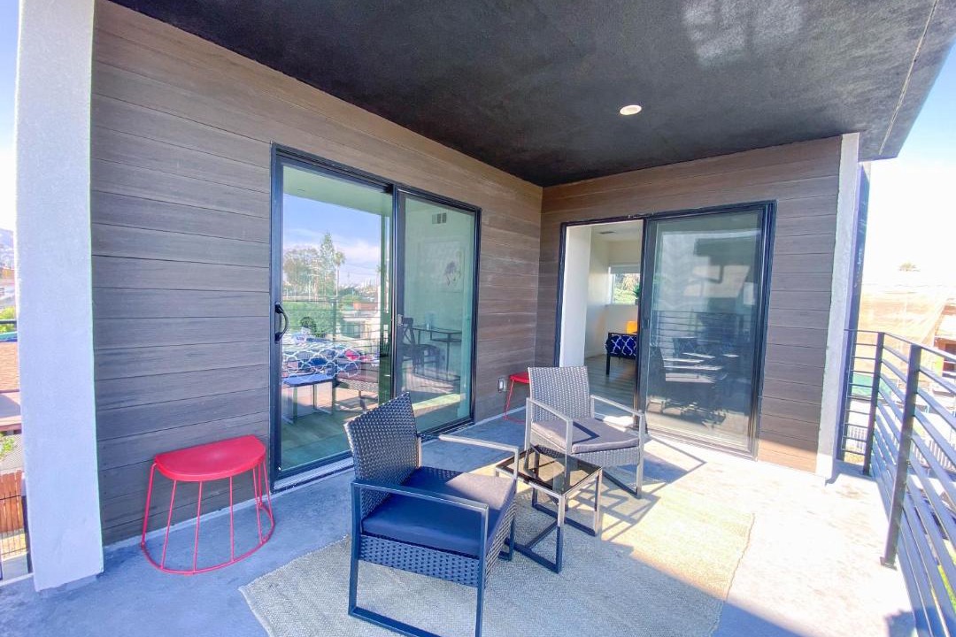 Photo of Patio Balcony in East Hollywood